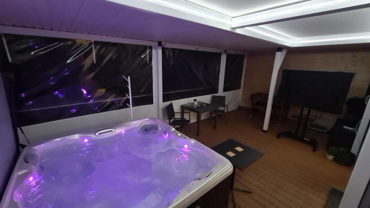 Apartament - Jacuzzi Rzeszów Extérieur photo