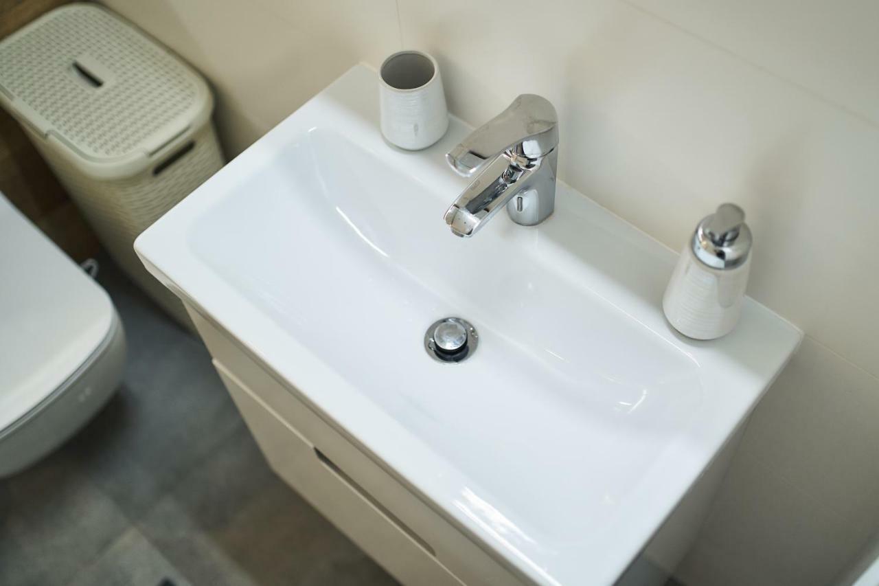 Apartament - Jacuzzi Rzeszów Extérieur photo